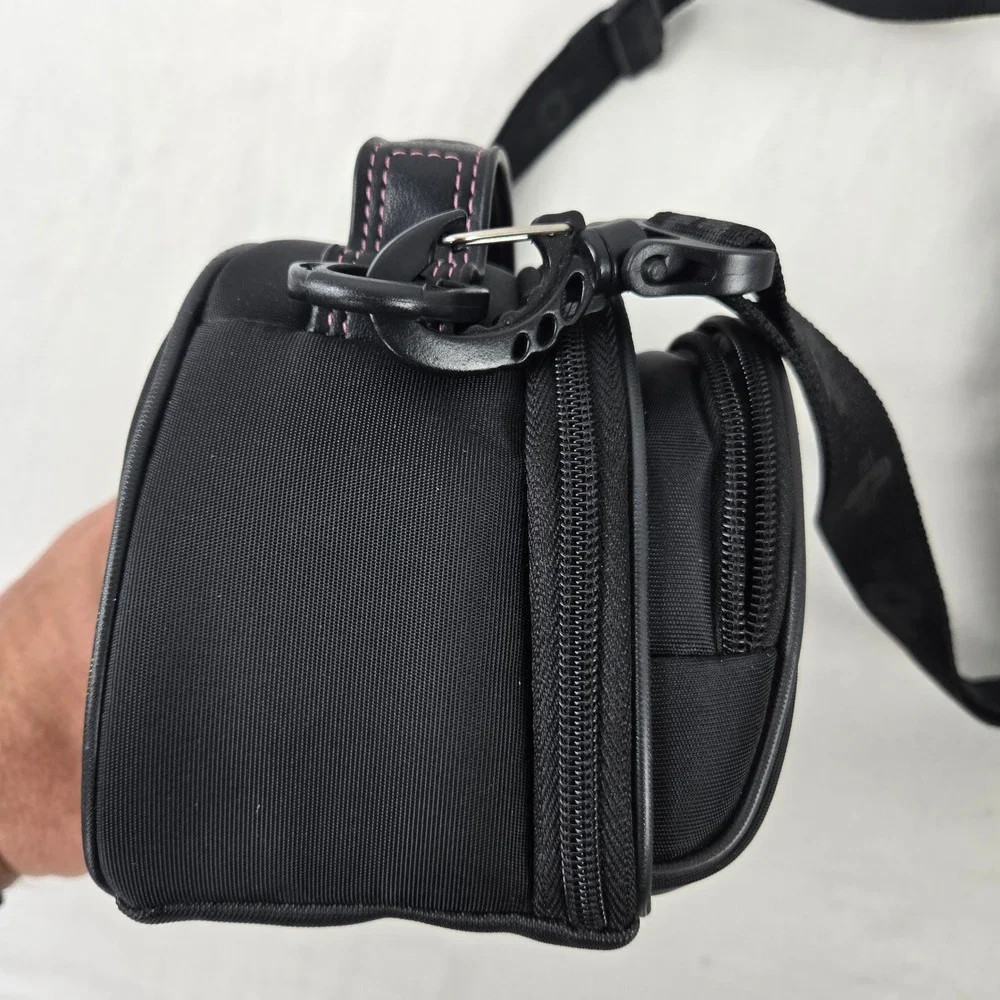 Wenger Swiss Army The Rhea Camera Bag Shoulder‎ Travel Black Pink Padded Secure